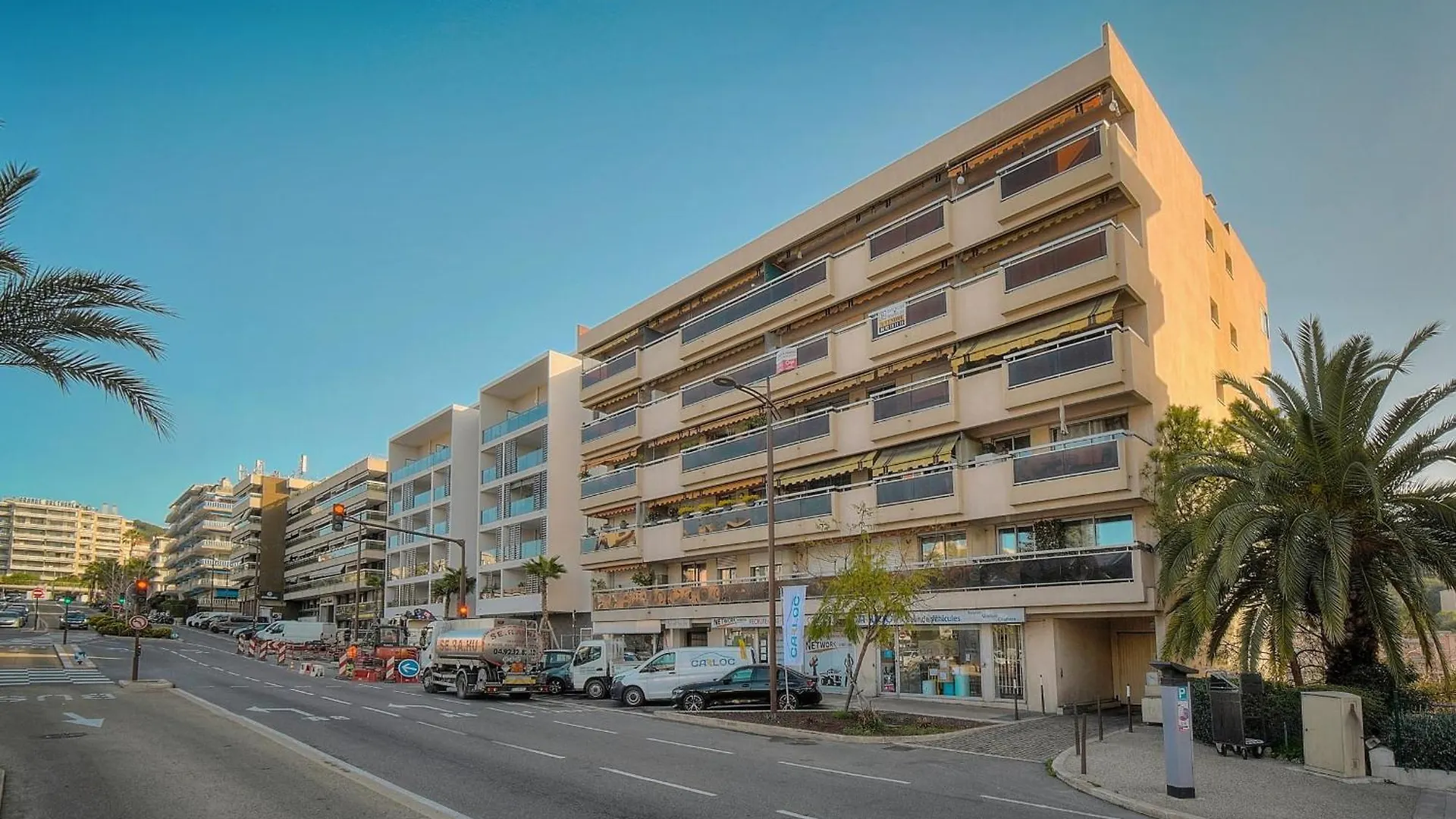 Le Saint Louis - Parking - Central - Terrace - Ac - Spacious Le Cannet